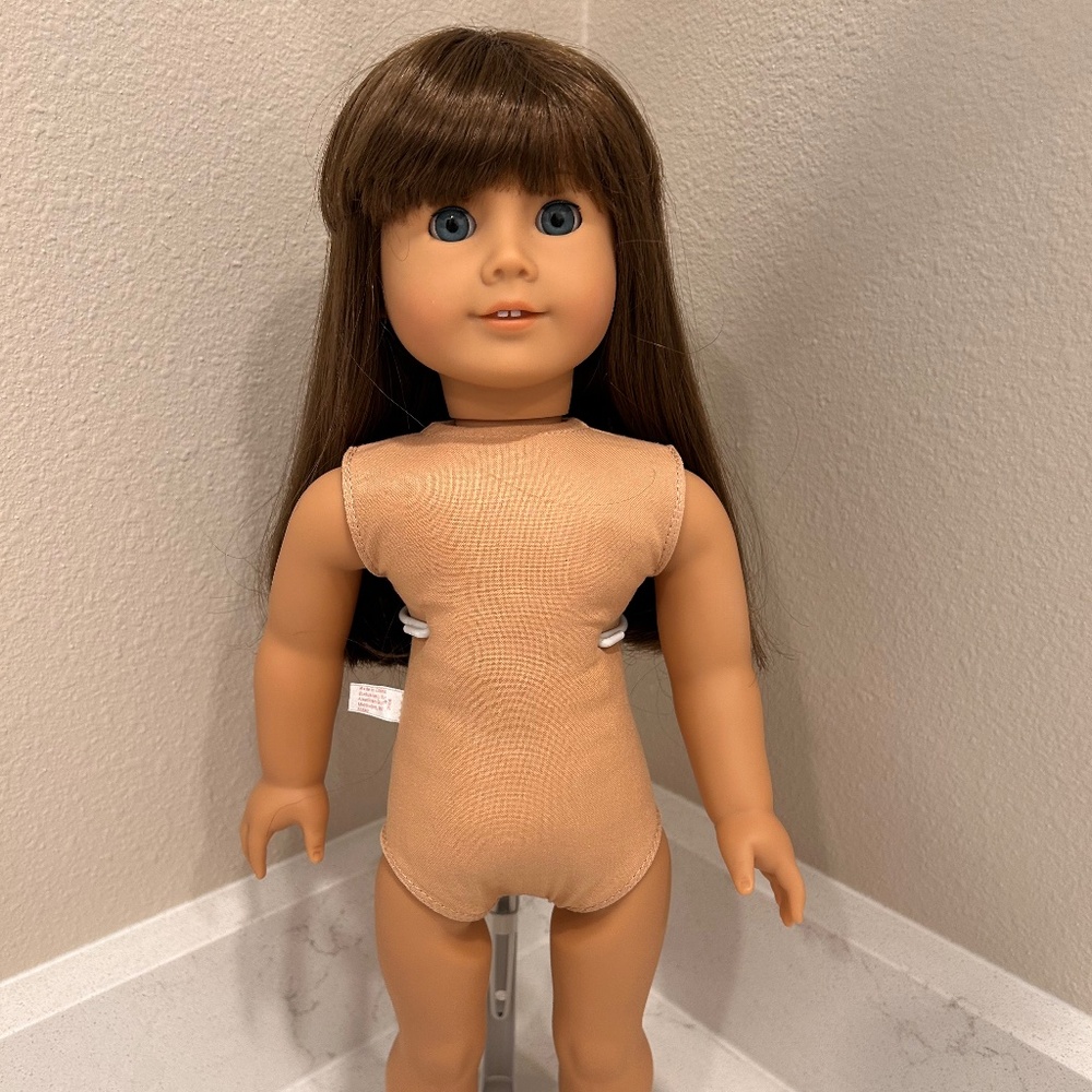 American Girl TM #7 Brown Hair Blue Eyes